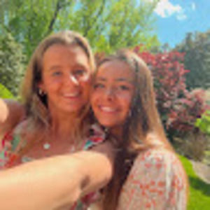 Meet your Posher, Amelia